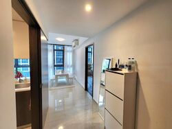 Symphony Suites (D27), Condominium #507717161